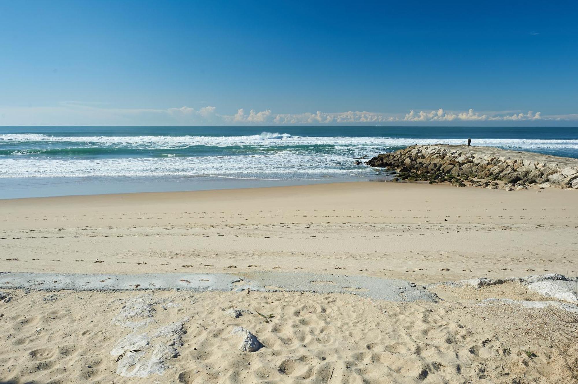 Beguest Beachfront Apartment Caparica Lisbon Costa de Caparica Exteriör bild