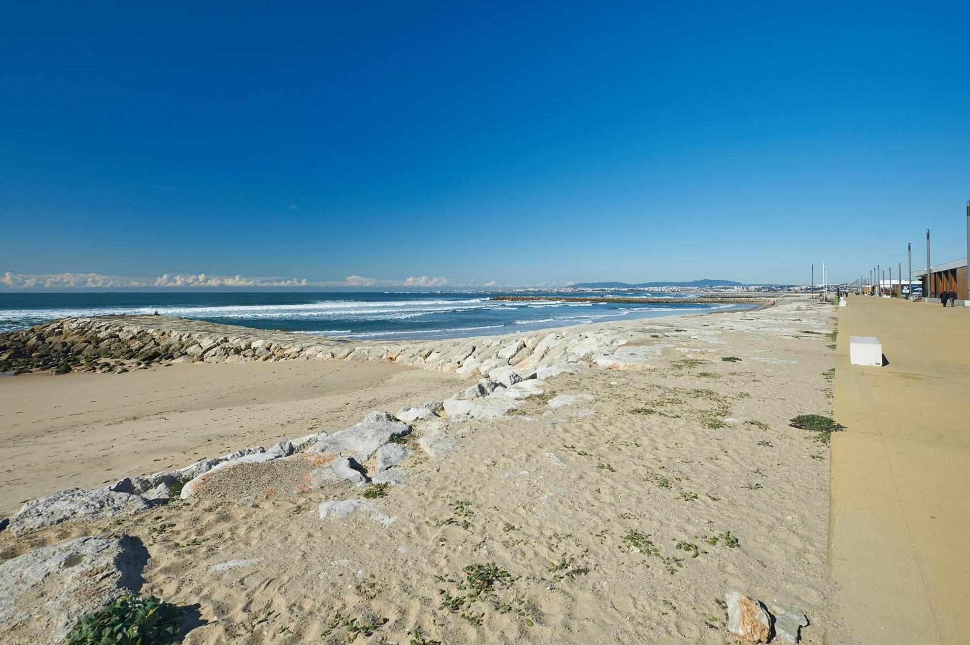 Beguest Beachfront Apartment Caparica Lisbon Costa de Caparica Exteriör bild