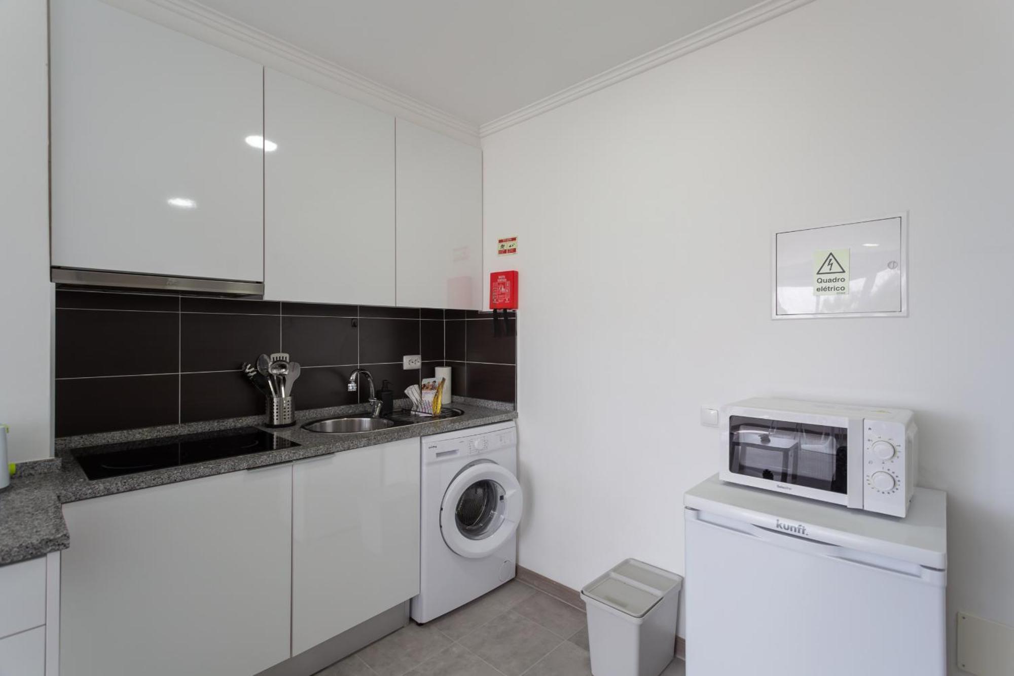 Beguest Beachfront Apartment Caparica Lisbon Costa de Caparica Exteriör bild